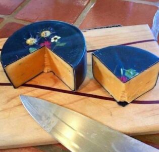 pressed-flowers-on-cheese-wheel
